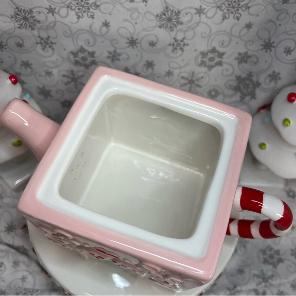 LANG Christmas Pale Pink Peppermint Gingerbread Candy Cane Ceramic Xmas Teapot - Picture 6 of 12